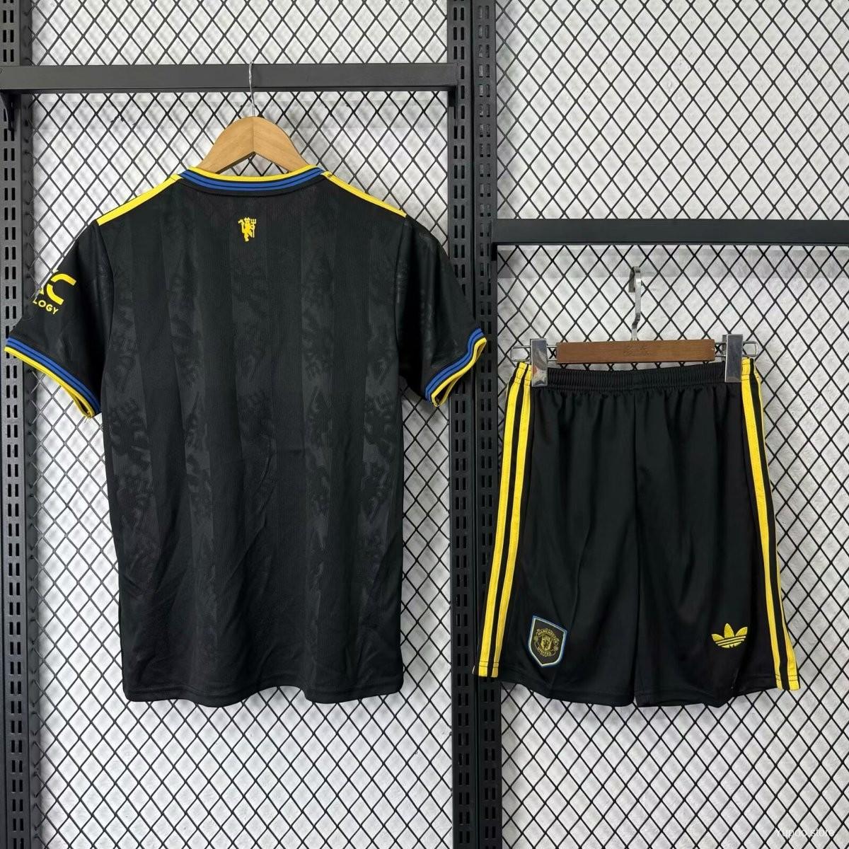 Manchester United Third Children's Kit 25/26