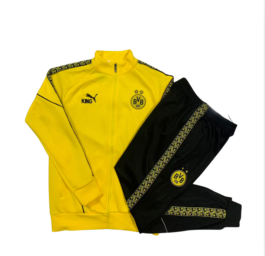 Chándal azul del Real Madrid 2025/2026