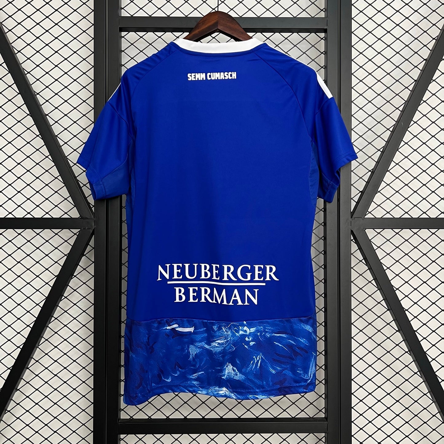 Camiseta local del Como 2025/2026