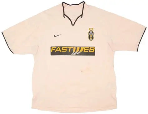 Retro de visitante de la Juventus 1999/2000