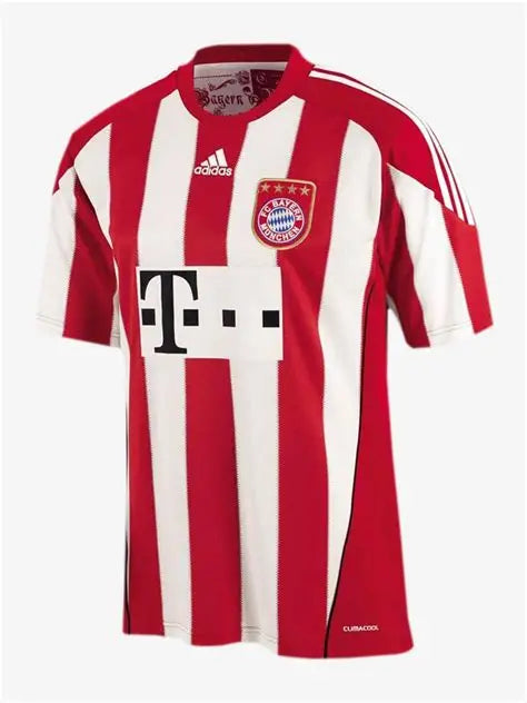 Retro local del FC Bayern Múnich 2010/2011