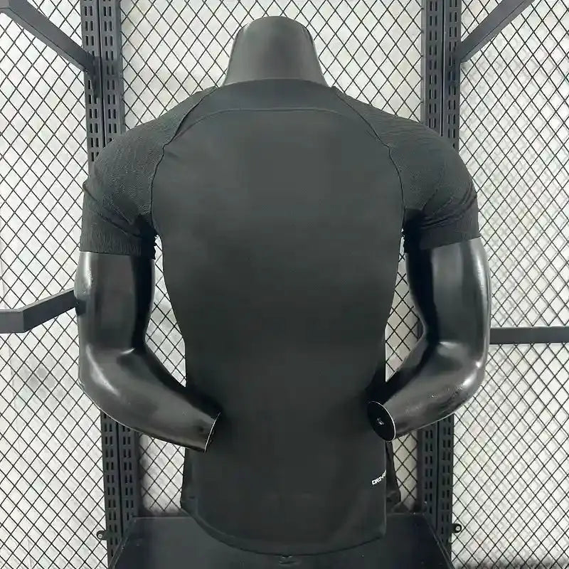 Al-Ittihad Noir/Doré Version Joueur 2025/2026 - Vêtements de sport