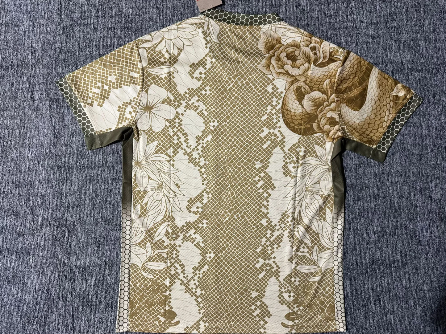 Inter Milan Concept Spécial Snake Or 2025/2026 Vêtements de sport