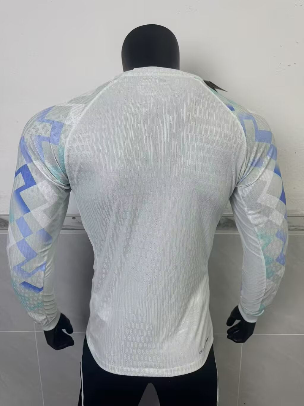 Inter Milan Extérieur Manches Longues Version Joueur 2025/2026 - Vêtements de sport