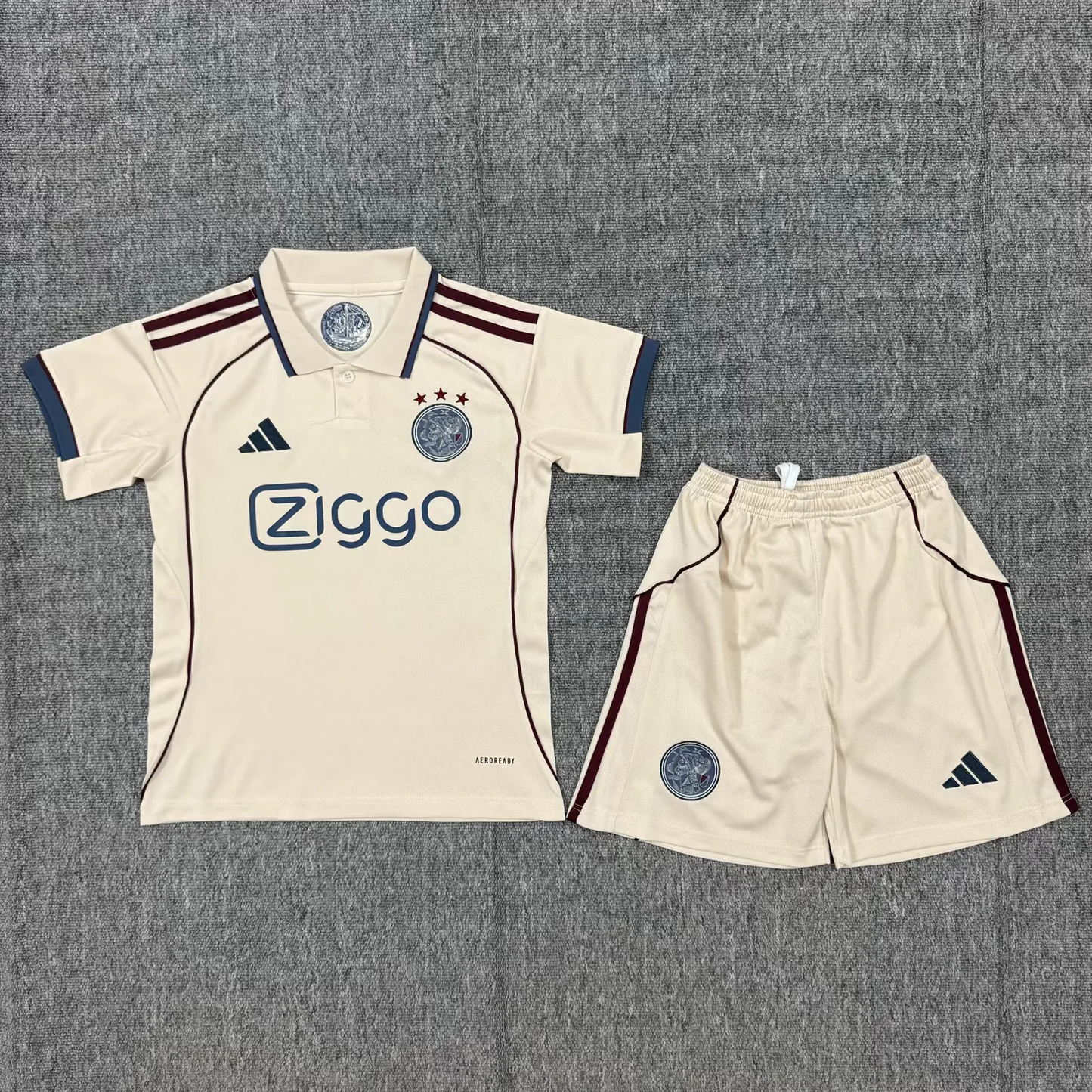 Kit enfant Ajax Amsterdam Extérieur 2 25/26 Vêtements de sport