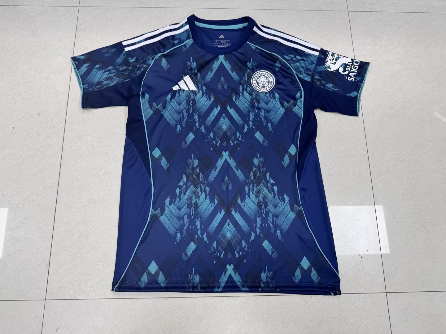 Leicester Extérieur 3 2025/2026 Vêtements de sport