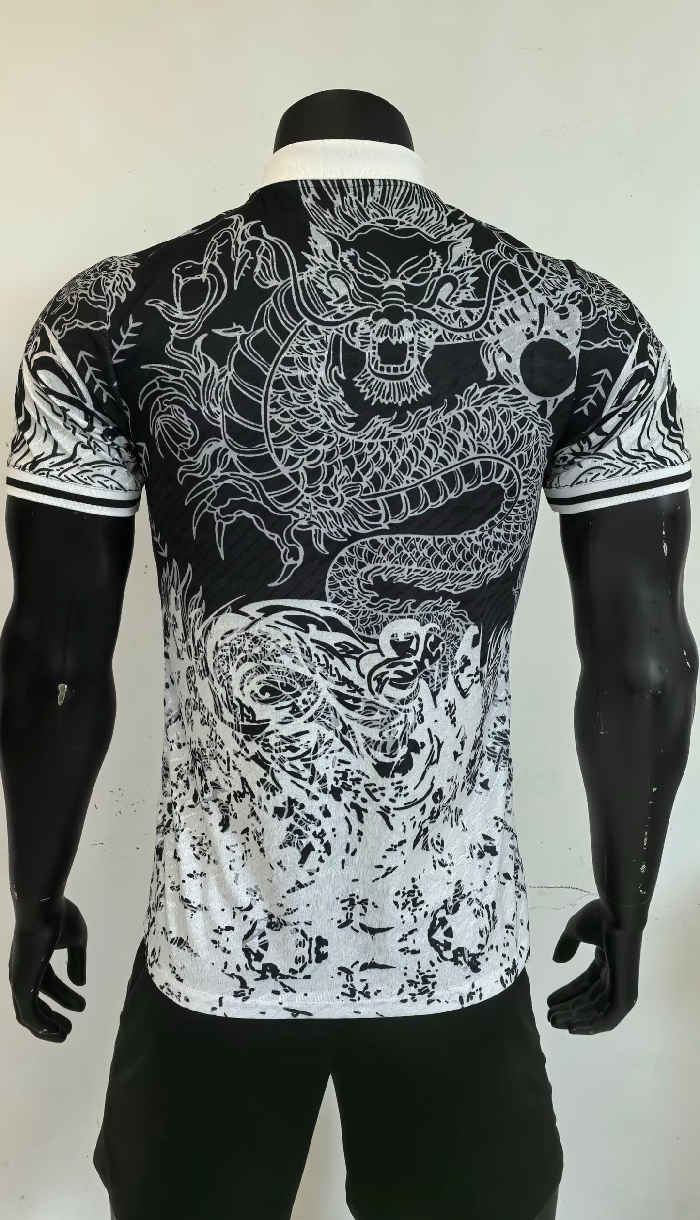 Maillot Real Madrid dragon blanc 2025/2026 - Vêtements de sport