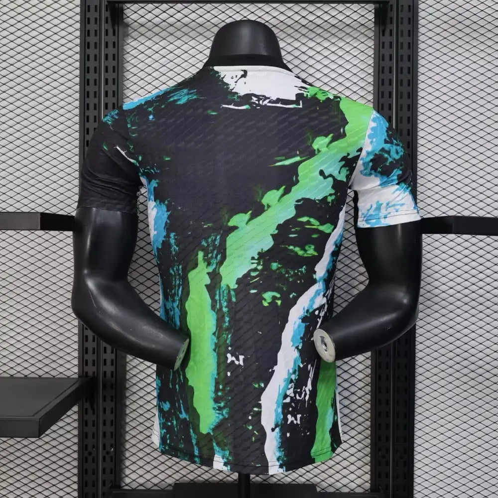 Maillot Real Madrid version joueur 2025/2026 - Vêtements de sport