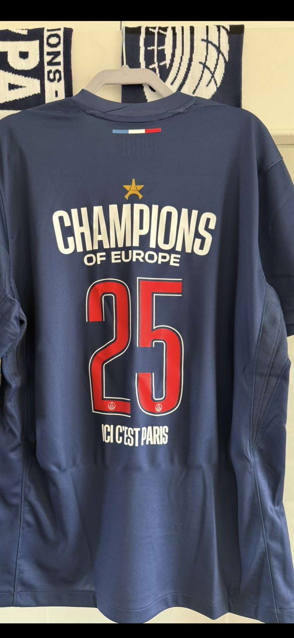PSG Paris-Saint-Germain Champion d’Europe Collector 2025 - Vêtements de sport