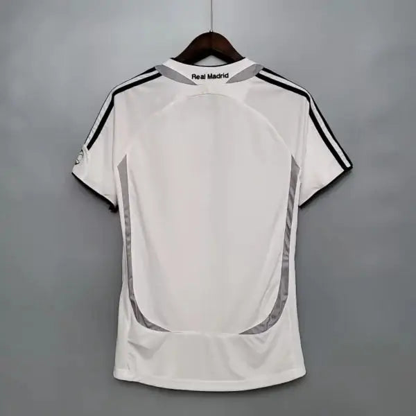 Real Madrid Domicile Retro 2006/2007 - Vêtements de sport