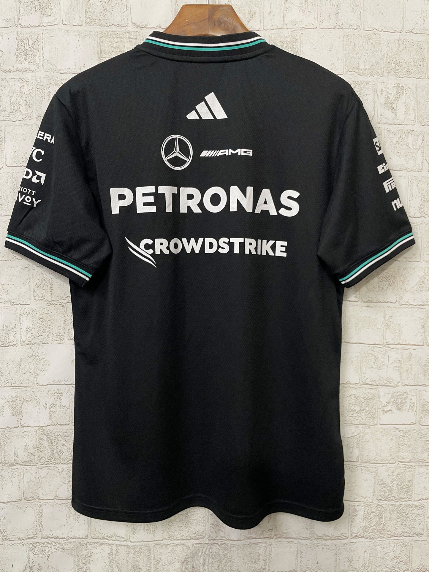 T shirt mercedes noir - Vêtements de sport