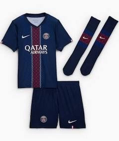 Il rêve de devenir Mbappé ? Offrez-lui son premier maillot
