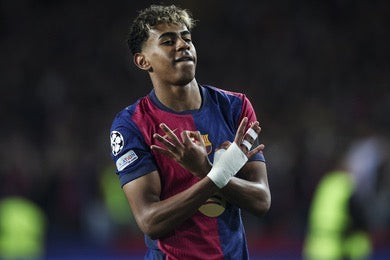 Lamine Yamal prolonge au FC Barcelone jusqu'en 2031