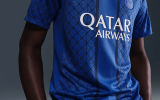 PSG 2025/26 : le tout nouveau maillot d’entraînement « Strike » dévoilé !