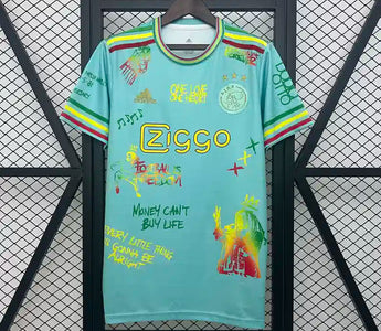 Les maillots concepts : le nouveau style tendance