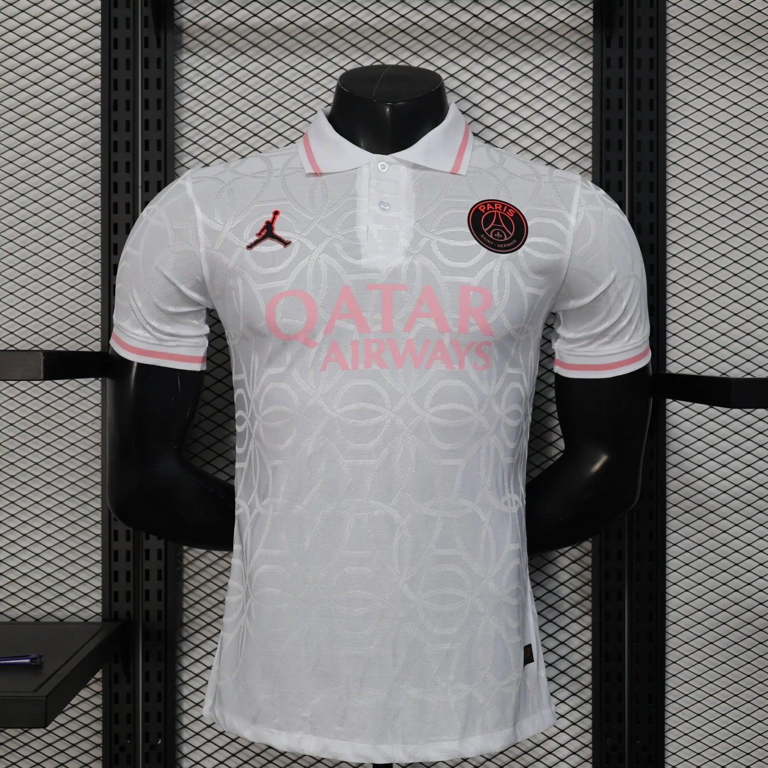 Les maillot concept psg font des ravages