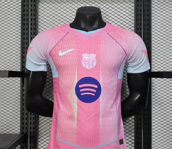 Maillot Barça rose : un design audacieux qui séduit les supporters
