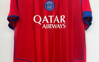Le PSG offficialise son maillot LDC
