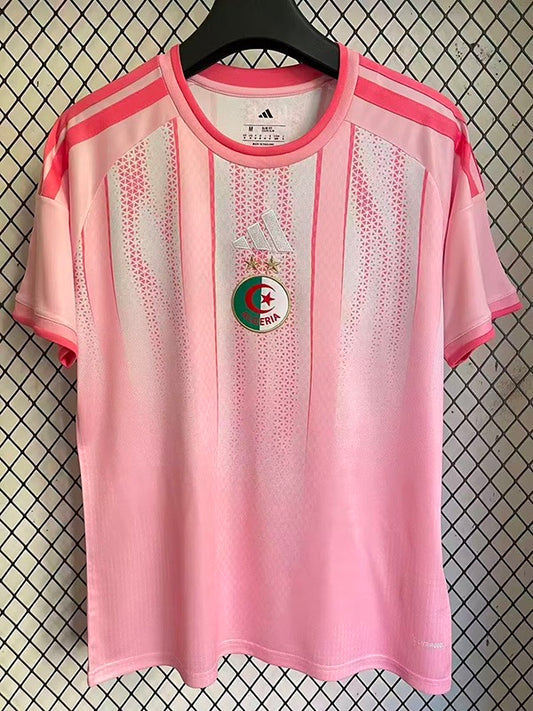 Maillot Algérie Concept rose Coupe du Monde 2026
