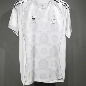 Real Madrid x LV Bleu 2025/2026