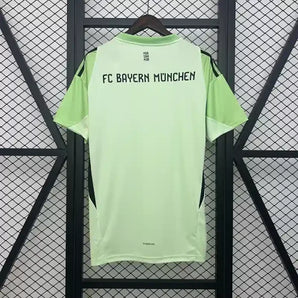 FC Bayern Munich Gardien 2025/2026