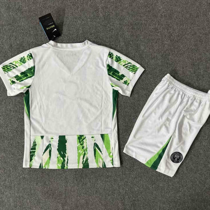 Kit enfant Nigeria domicile 2025/2026