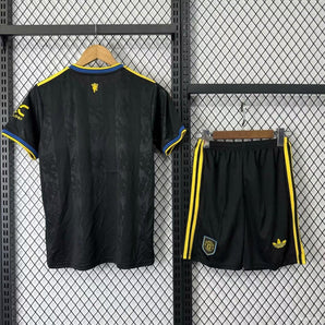 Kit Enfant Manchester United Third 25/26