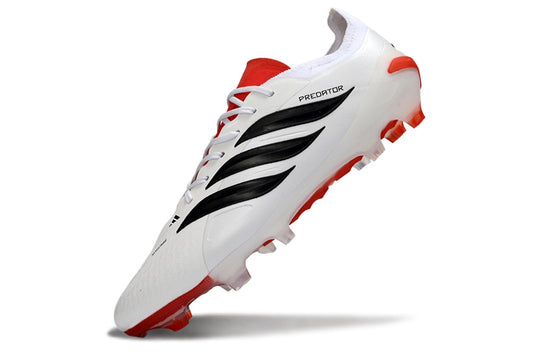 Crampons Adidas Predator Blanc