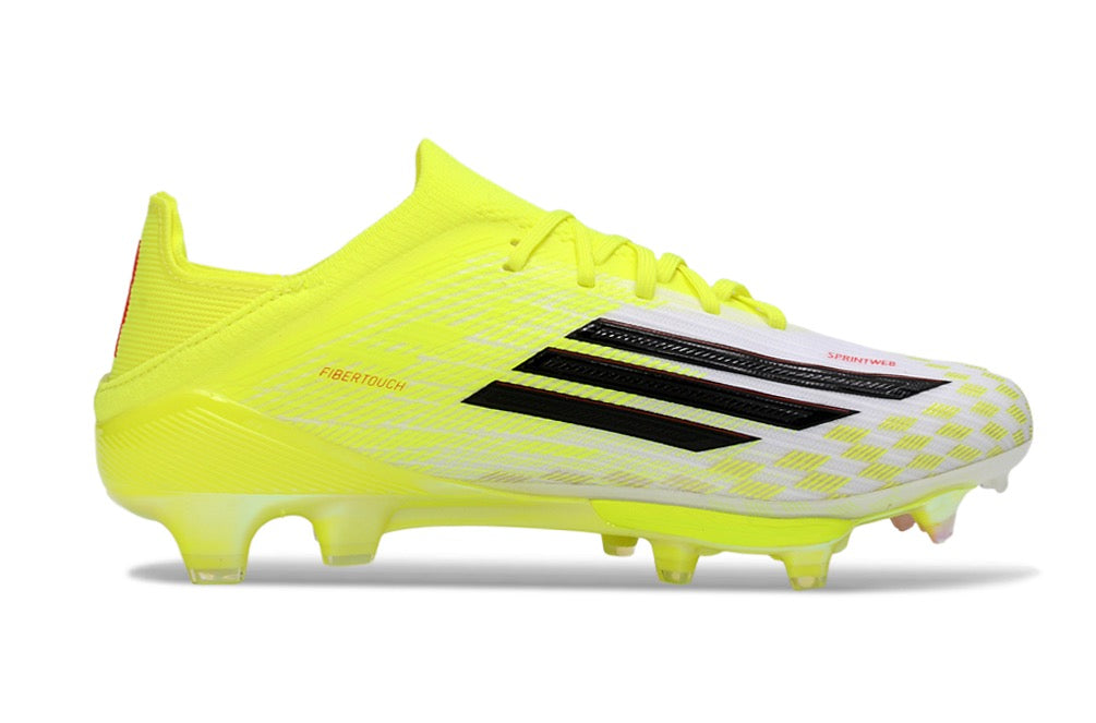 Crampons Adidas F50 Jaune et Blanche