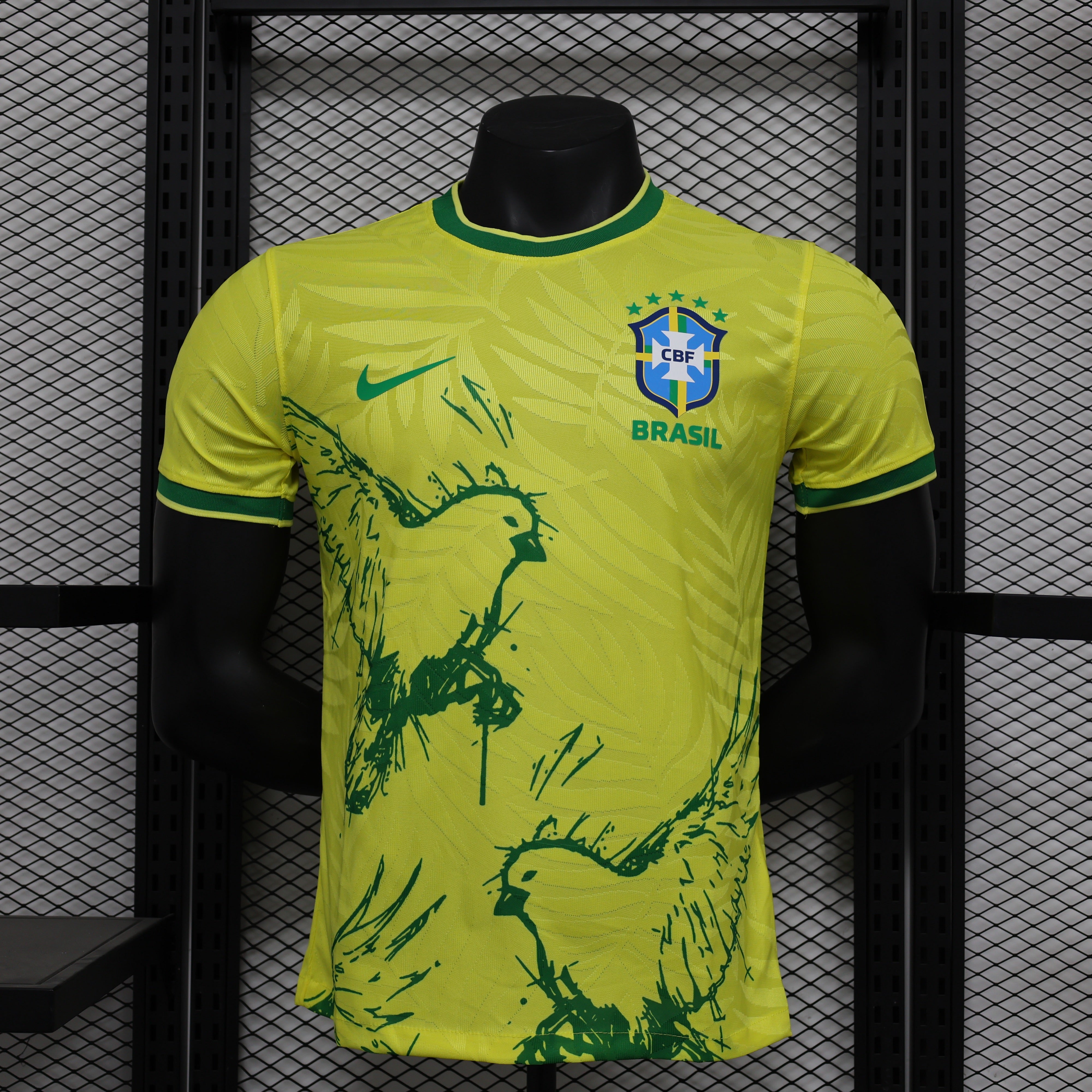 Brésil Édition Spéciale Birds 2024/2025 - Edition Speciale (Version Joueur) / S - Vêtements de sport