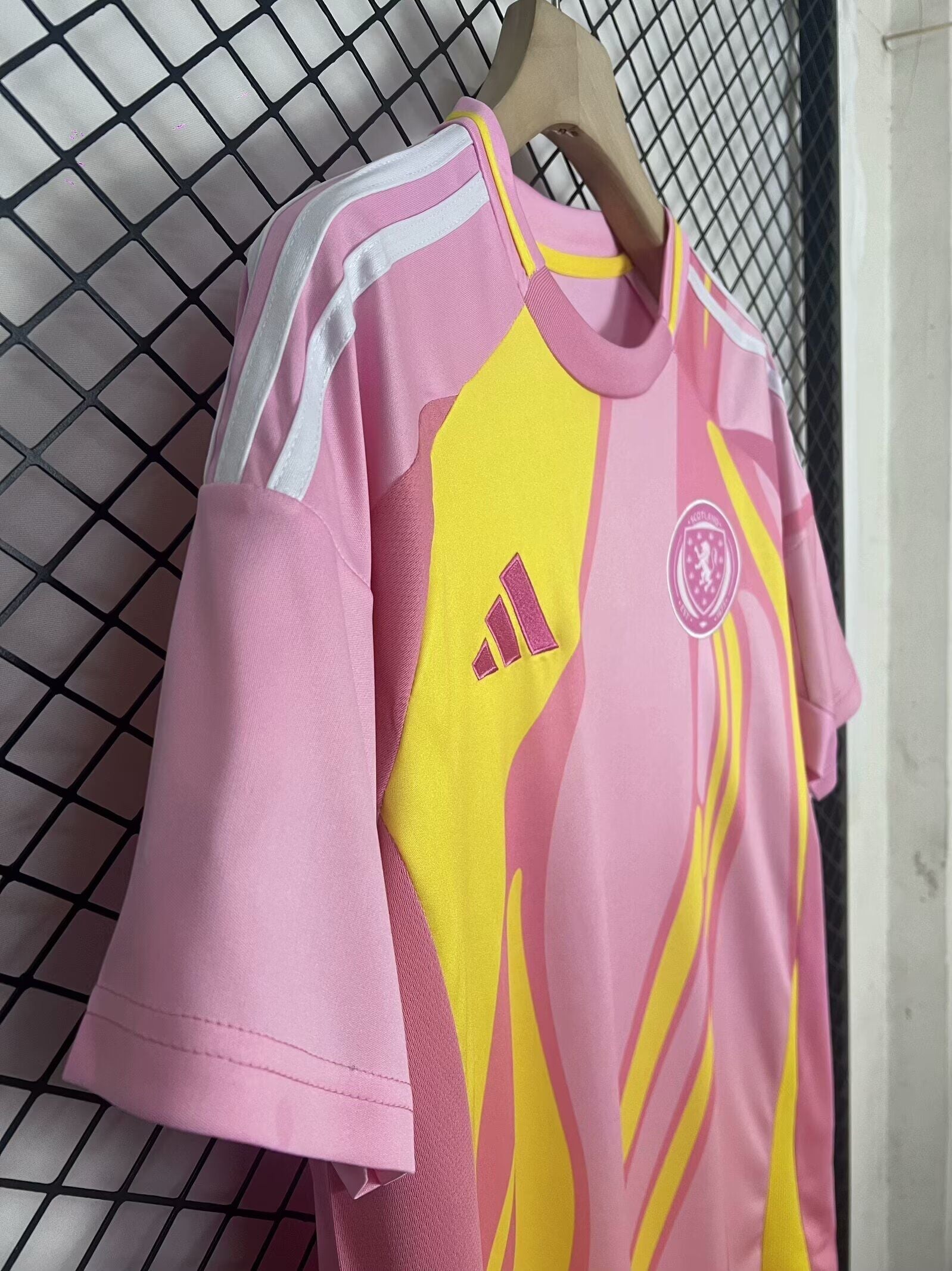 Écosse Féminine Extérieur 2025/2026 - Vêtements de sport