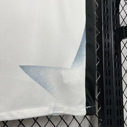 Eintracht Francfort Domicile 2024/2025 - Vêtements de sport