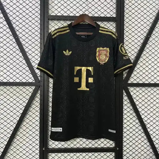 FC Bayern Munich 125 Ans Version Joueur 2025/2026 - 125 Ans / M #MWS Options 3 - Vêtements de sport