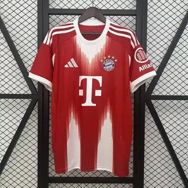 FC Bayern Munich Domicile 2025/2026 - Domicile / S #MWS Options 4 - Vêtements de sport