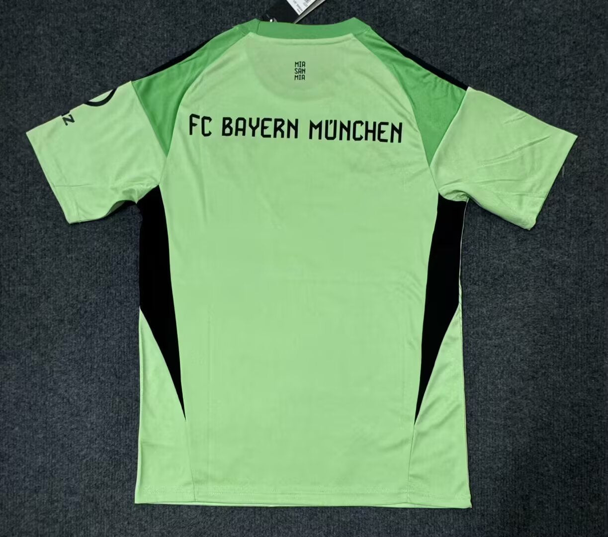 FC Bayern Munich Gardien 2025/2026 - Vêtements de sport