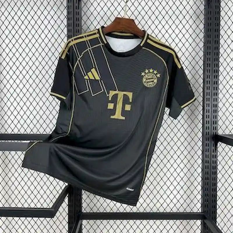 FC Bayern Munich Noir/Or 2025/2026 - Vêtements de sport