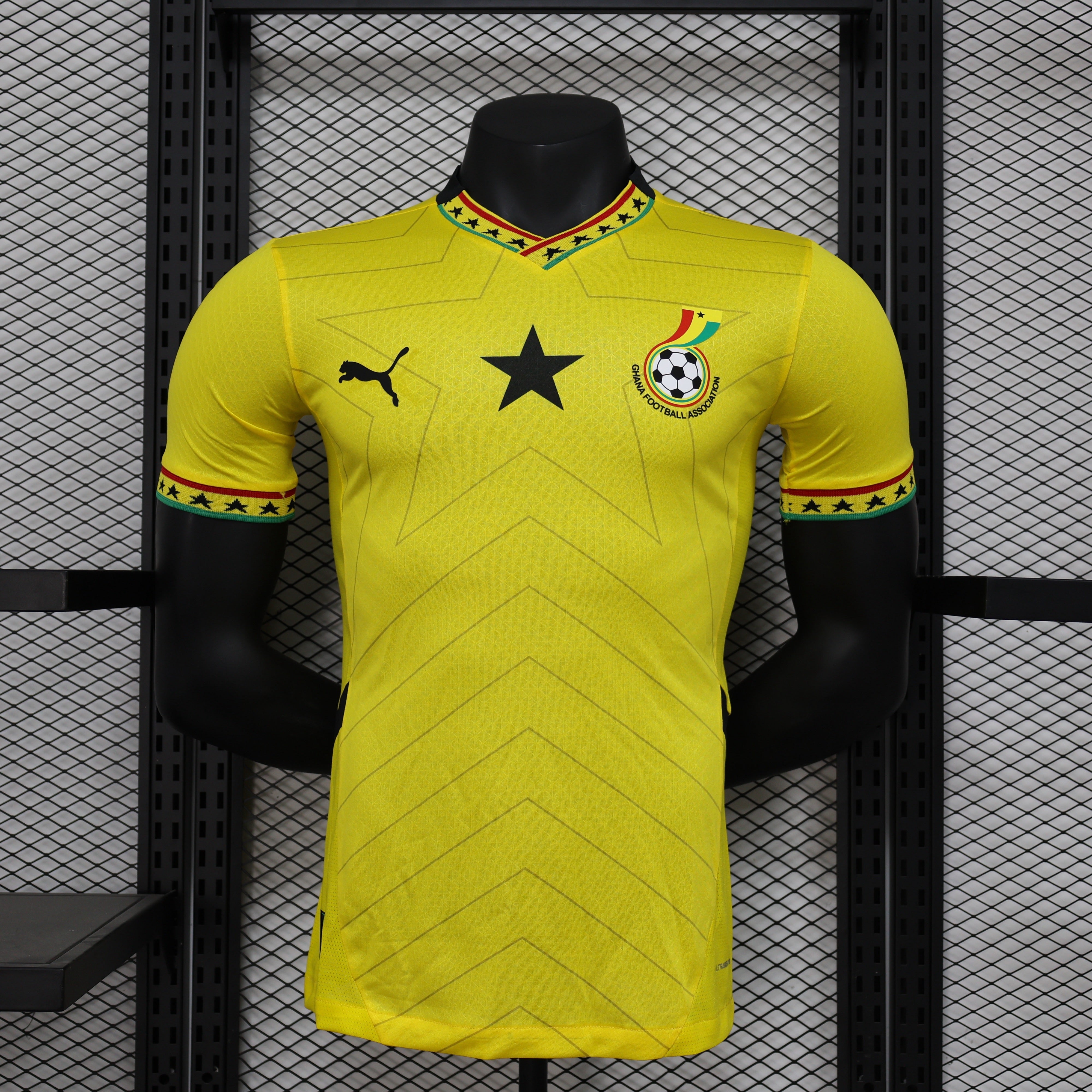 Ghana Extérieur 2024/2025 - Version Joueur ( + 5€) / S - Vêtements de sport