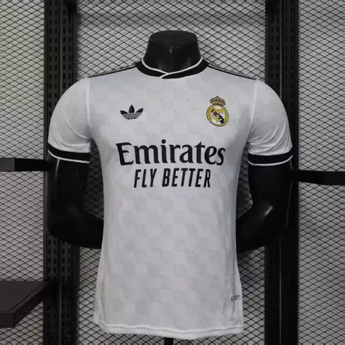 Real Madrid Domicile Version Joueur 2025/2026