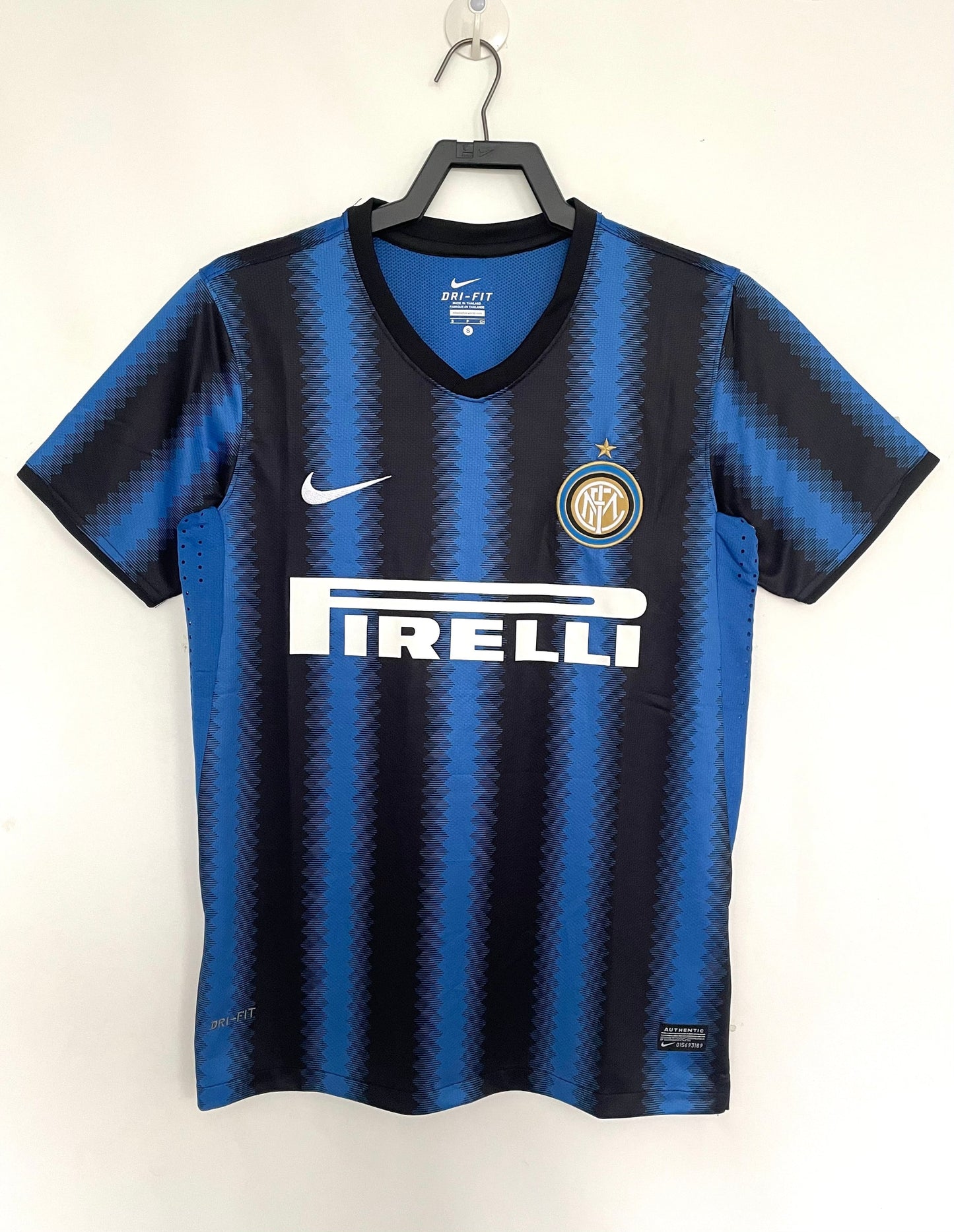 Inter Milan Domicile Retro 2010/2011 - Vêtements de sport