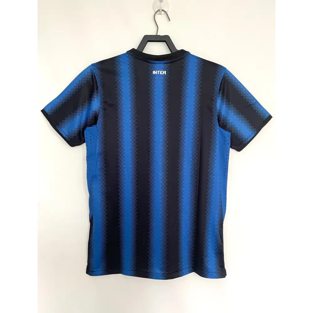 Inter Milan Domicile Retro 2010/2011 - Vêtements de sport