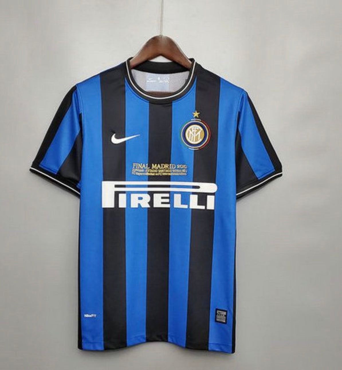 Inter Milan Domicile Retro 2010 - Vêtements de sport