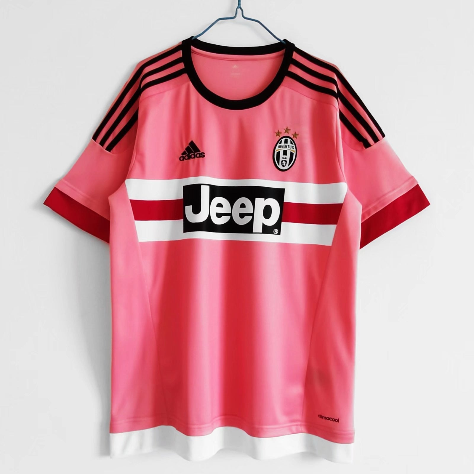 Juventus Extérieur Retro 2015/2016 - Retro / S - Vêtements de sport