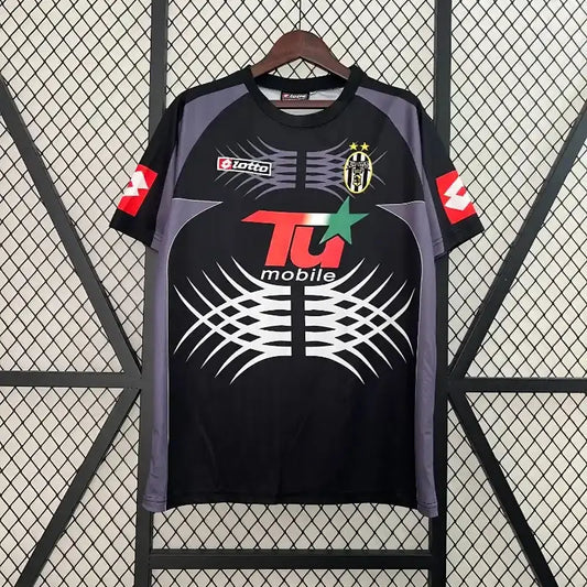 Juventus Goalkeeper Retro 2001/2002 - Vêtements de sport