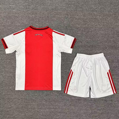 Kit enfant Ajax Amsterdam domicile 2025/2026 - Vêtements de sport