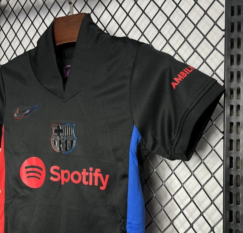 Kit Enfant FC Barcelone Extérieur 24/25 - Vêtements de sport