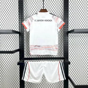 Kit enfant FC Bayern Munich Extérieur 2025/2026 - Vêtements de sport