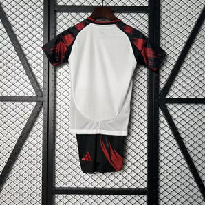 Kit enfant Flamengo Extérieur 2025/2026 - Vêtements de sport