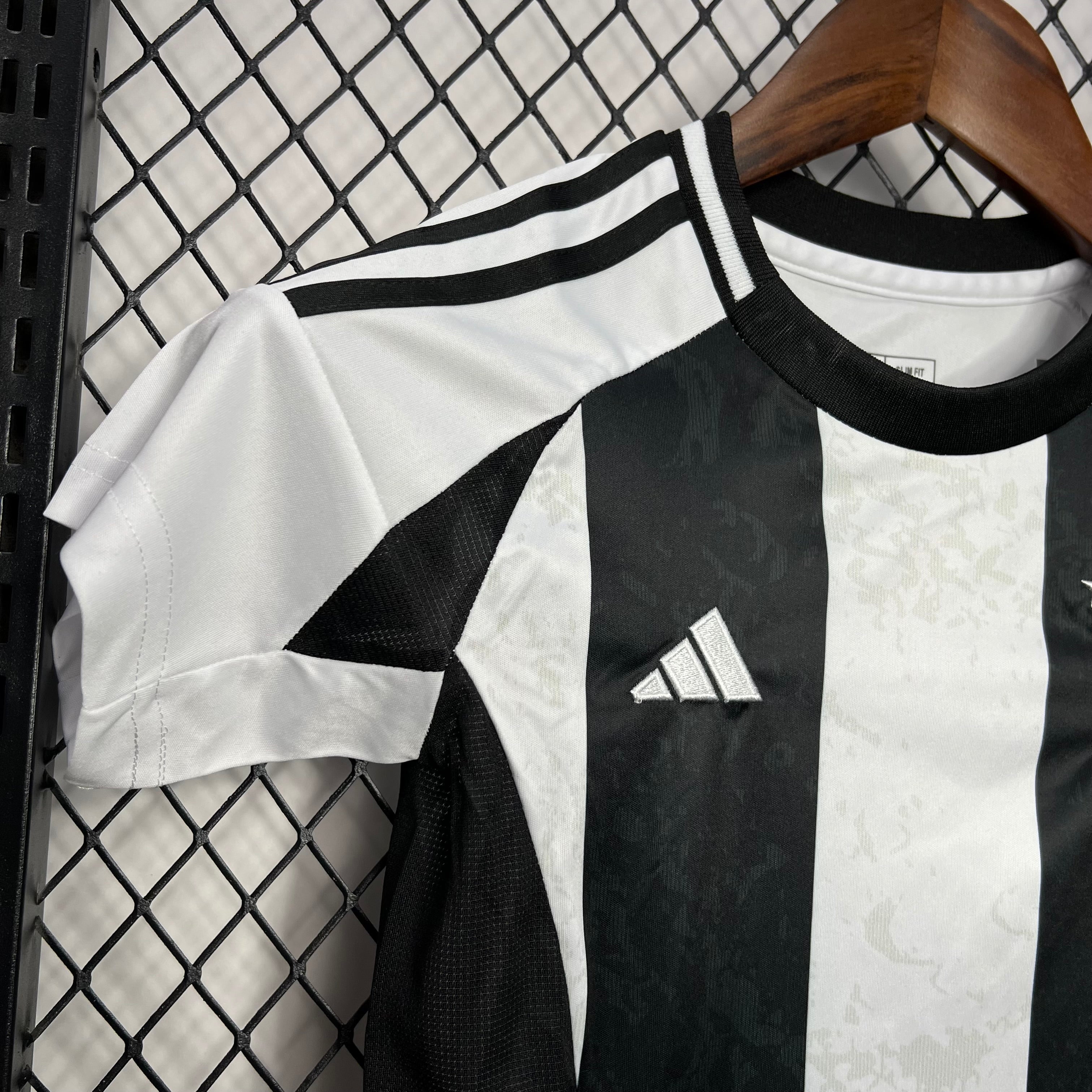 Kit enfant Juventus Domicile 24/25 - Vêtements de sport