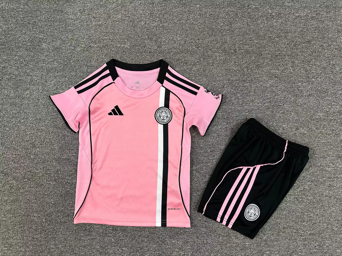 Kit Enfant Leicester Extérieur 2 2025/2026 Vêtements de sport