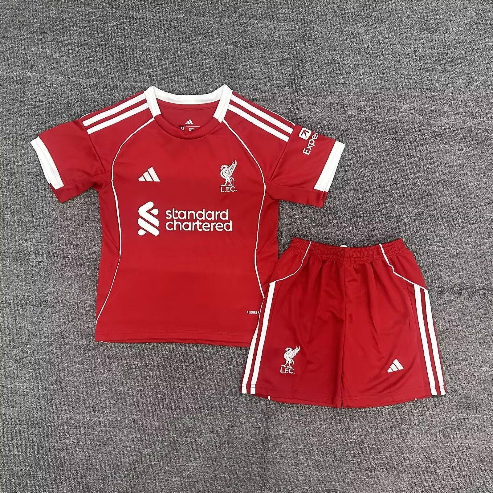 Kit enfant Liverpool Domicile 25/26 Vêtements de sport
